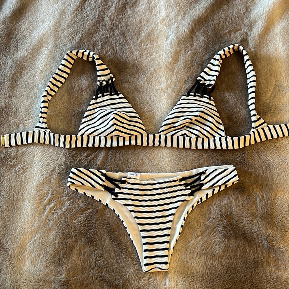 Revolve blue life black and white striped bikini Large